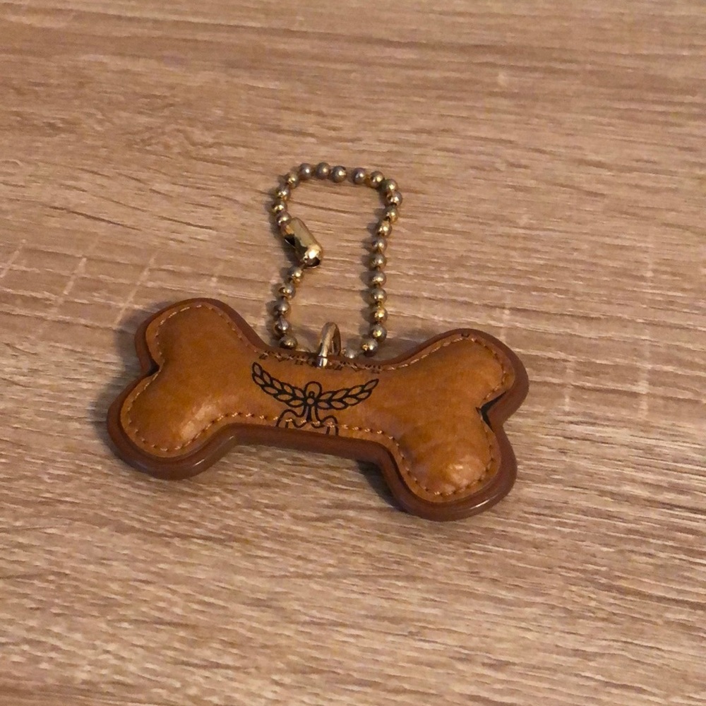 MCM key charm